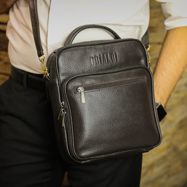 Кожаная мужская сумка-планшет Brialdi Aledo Коричневый Рельефный - фото №9