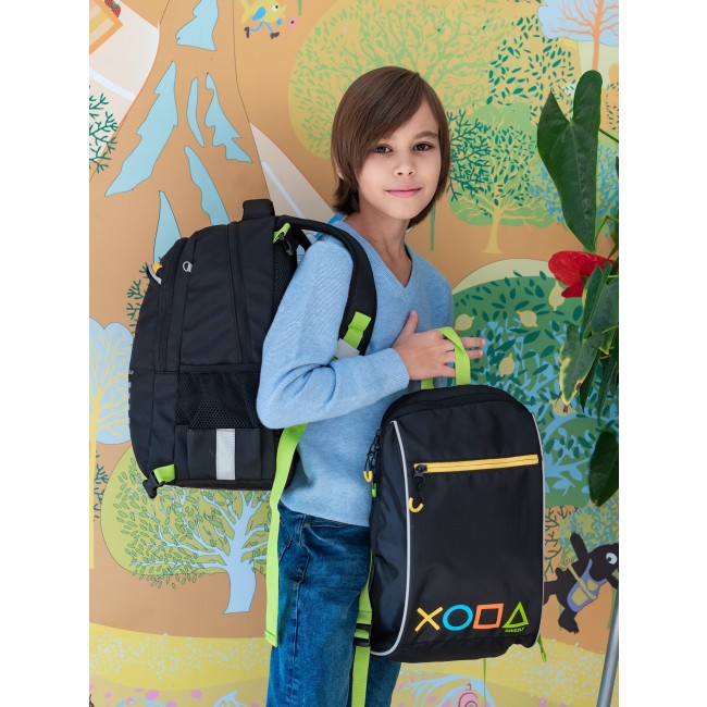 Рюкзак школьный с мешком Grizzly RB-258-21 черный-салатовый - фото №20
