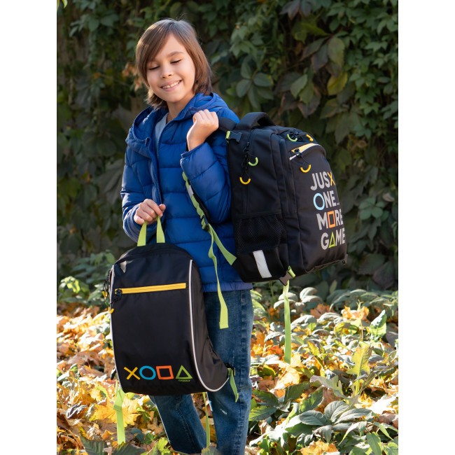 Рюкзак школьный с мешком Grizzly RB-258-21 черный-салатовый - фото №27
