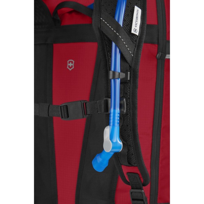 Рюкзак Victorinox Altmont Active L.W. Expandable Backpack Красный - фото №9