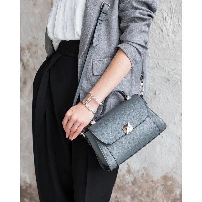 Женская сумочка BRIALDI Laura (Лаура) relief grey - фото №5