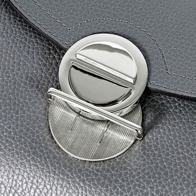 Женская сумочка на плечо BRIALDI Viola (Виола) relief grey - фото №10