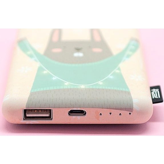 Зарядка Kawaii Factory Зарядное устройство-аккумулятор "Заяц" Розовый - фото №2